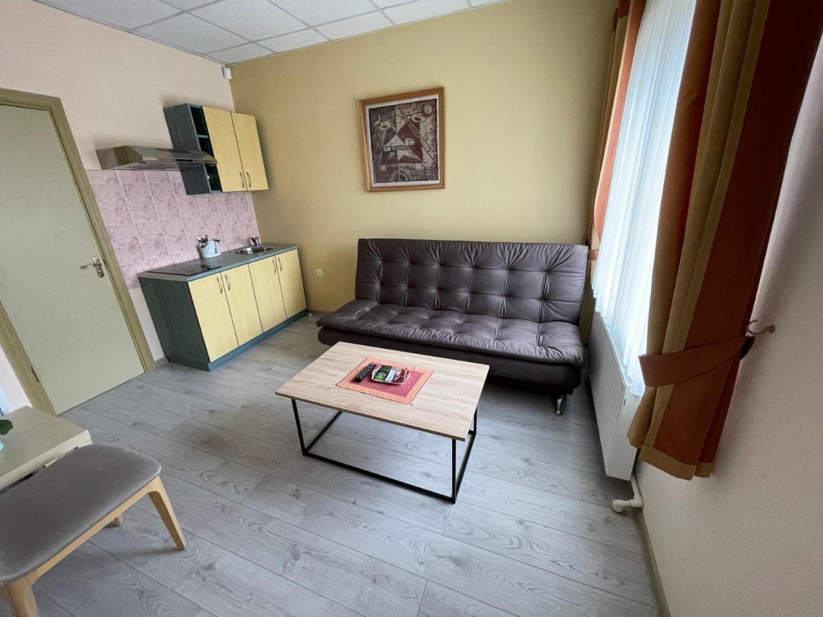 Medziotoju Kiemelis Hotell Palanga Eksteriør bilde